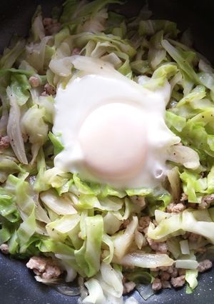 お独り様向け　キャベツ炒め巣篭り風-レシピのメイン写真
