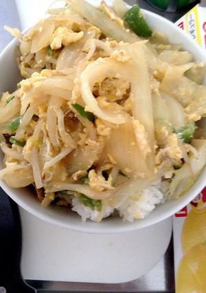卵とじ丼´>ω<`*-レシピのメイン写真