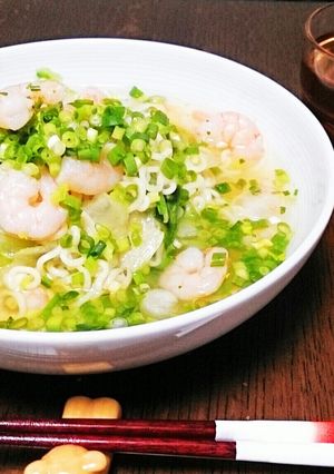 レタスとむきエビの冷やし塩ラーメン♪-レシピのメイン写真