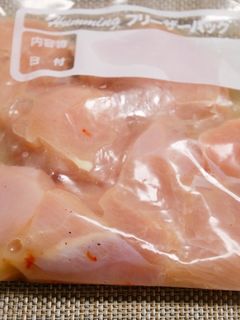 ドレッシングで簡単味付け!むね肉冷凍保存-レシピのメイン写真