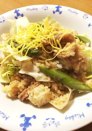 牛肉 レタスとアスパラの サラダ風炒飯-レシピのメイン写真