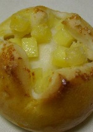 チーズパンとレーズンパン-レシピのメイン写真