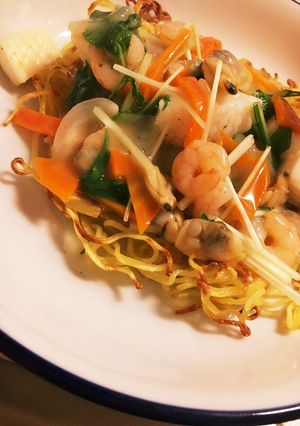 パクチー好きのシーフードかた焼きそば-レシピのメイン写真