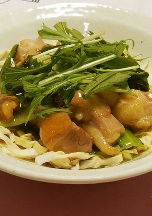 胡桃と桜えび香る☆鶏肉のチンゲン菜炒め-レシピのメイン写真