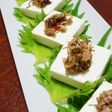 クリームチーズにツナと刻み昆布の佃煮のせ