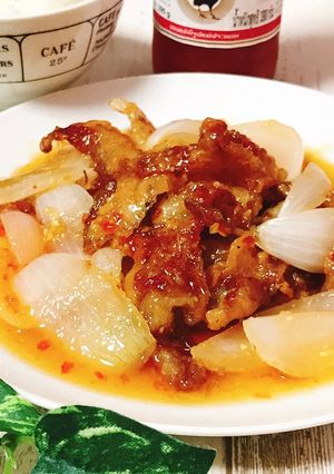 カリカリ豚肉と新玉のチリマヨ炒め★-レシピのメイン写真