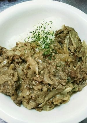 簡単★ビーフストロガノフ(小麦粉不使用)-レシピのメイン写真