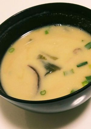 簡単さっぱり！豆乳椎茸昆布出汁のスープ-レシピのメイン写真