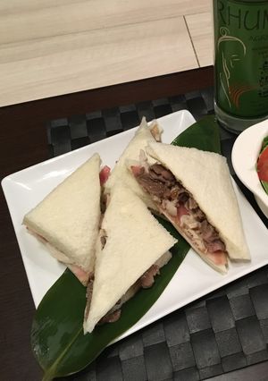 【BLT】ベーコン・ラム・ターキーサンド-レシピのメイン写真