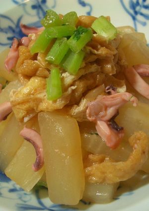 塩辛de大根の煮物♪-レシピのメイン写真