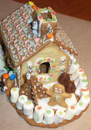 クリスマスまで待てない♪お菓子のお家-レシピのメイン写真