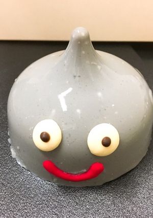 メタルスライムがあらわれた！黒胡麻プリン-レシピのメイン写真