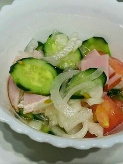 きゅうり新玉ねぎトマトハムの酢の物。-レシピのメイン写真