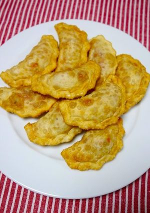 簡単！サバ缶＋餃子の皮☆揚げピザ-レシピのメイン写真