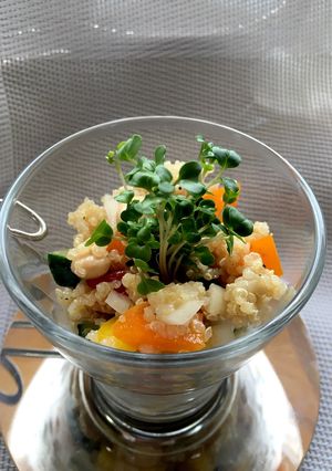 マスタード味のキヌアサラダ。-レシピのメイン写真