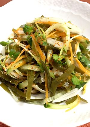 ヘルシー【早煮昆布で簡単野菜の和え物】-レシピのメイン写真