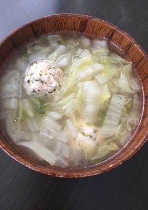 白菜と鶏団子のスープ-レシピのメイン写真