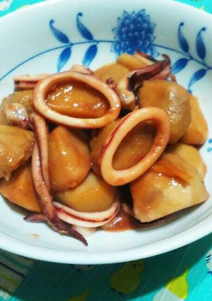 里いもとイカの煮物-レシピのメイン写真
