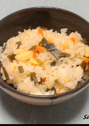 昆布とタケノコの五目炊き込みご飯！-レシピのメイン写真