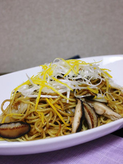 柚子が主役!香り高い柚子焼きそば-レシピのメイン写真