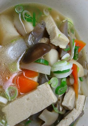 ほんわか温まるぅ凍み豆腐汁-レシピのメイン写真