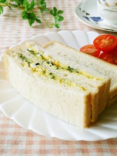 ズッキーニとゆで卵のサンドイッチ-レシピのメイン写真