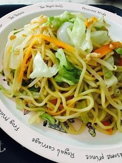 塩焼きそばで〜レタス克服!!-レシピのメイン写真