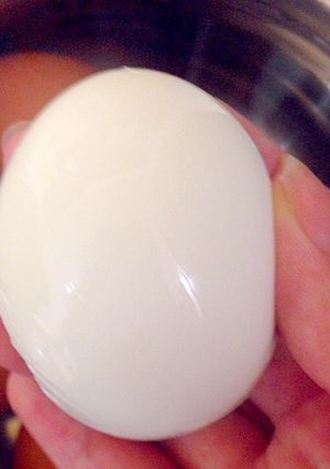 半熟でも誰でもすぐ綺麗に向けるゆで卵！-レシピのメイン写真