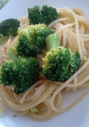 楽々♪アンチョビとブロッコリーのパスタ-レシピのメイン写真