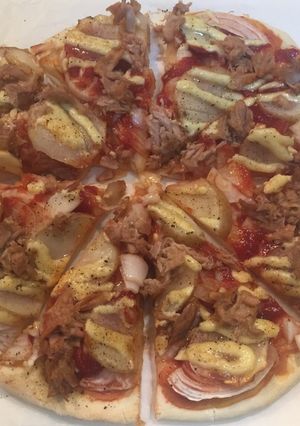 鰹フレークとじゃがいも、タマネギのピザ-レシピのメイン写真