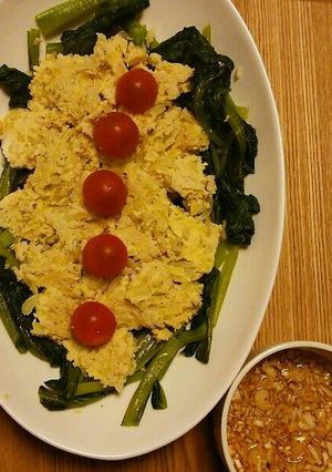 レンジで簡単 小松菜と鶏ひき肉サラダ-レシピのメイン写真