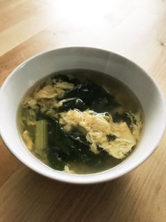 セロリの葉のコンソメスープ-レシピのメイン写真