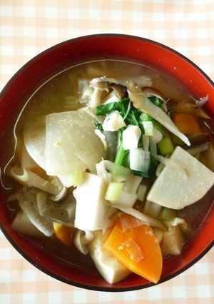 具だくさんの根菜汁★みそ仕立て♪-レシピのメイン写真