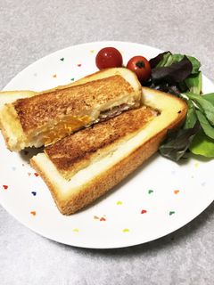目玉焼きトースト-レシピのメイン写真