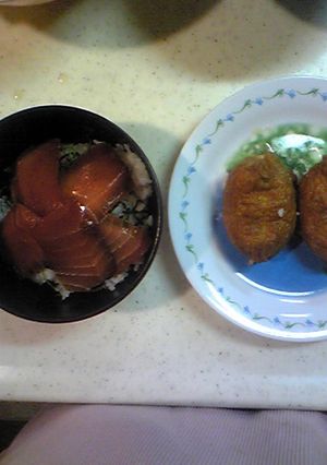 欲張りｗ五目いなりとマグロのミニ漬け丼-レシピのメイン写真