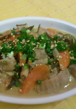 豚モツと昆布の味噌煮込み-レシピのメイン写真
