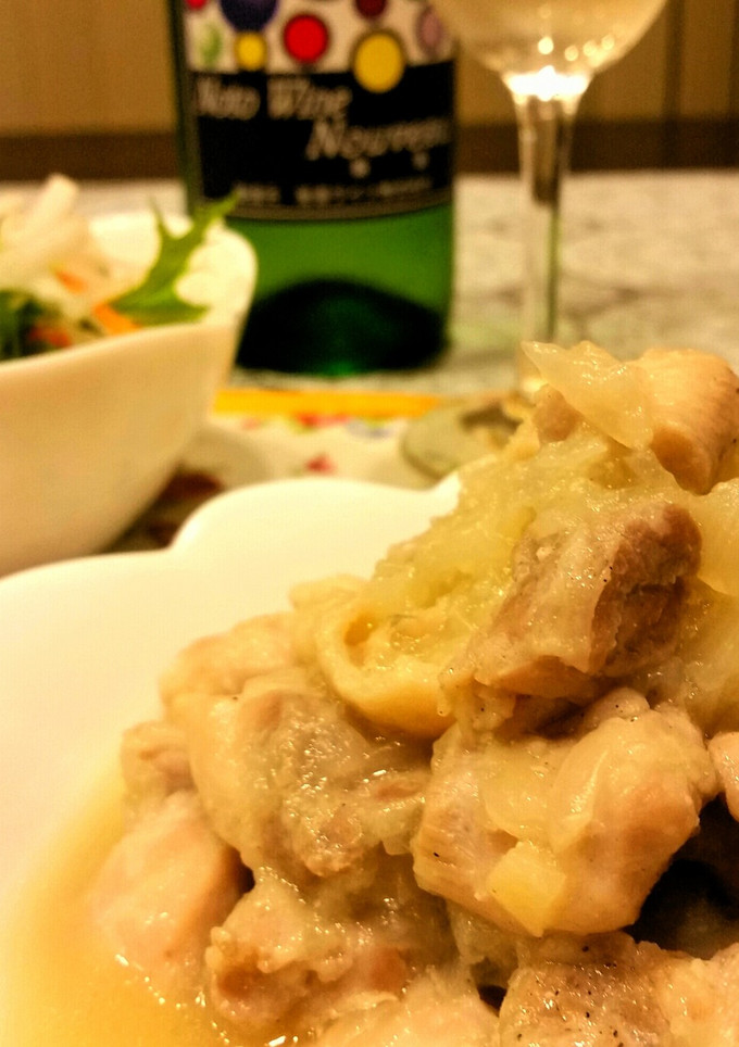簡単♪新玉ねぎと鶏ももの白ワイン煮物♥-レシピのメイン写真