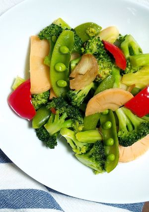 シンプル美味 色々野菜のペペロンチーノ-レシピのメイン写真