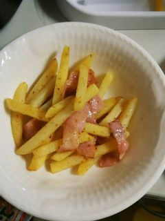 簡単!ポテトとベーコンのマヨネーズ炒め-レシピのメイン写真