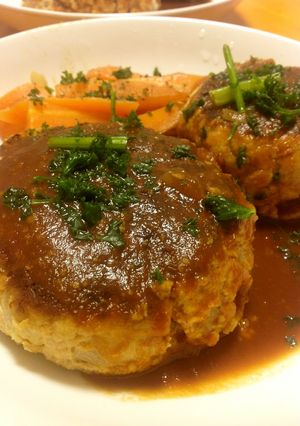 挽肉:おから=2:1のヘルシーハンバーグ-レシピのメイン写真