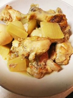 ダシダでこっくり♪手羽元と大根の煮物-レシピのメイン写真