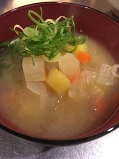 コロコロ野菜のお味噌汁-レシピのメイン写真