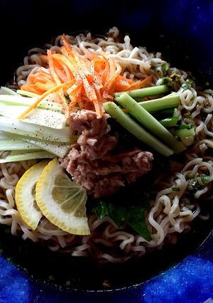 シーチキン&野菜のサラダ風ラーメン♪-レシピのメイン写真