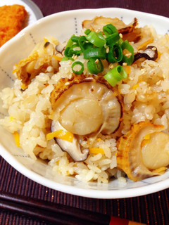 マヨ醤油で簡単味付け*帆立の炊き込みご飯-レシピのメイン写真
