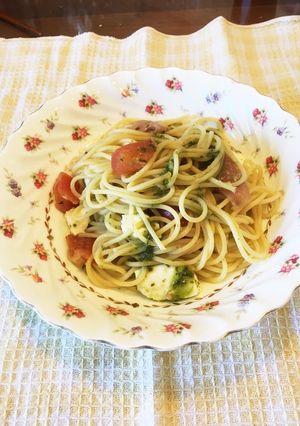 簡単おもてなし♪カプレーゼ風冷製パスタ-レシピのメイン写真