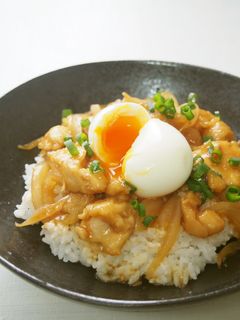 とろーり卵で大満足♪むね肉で照り焼き丼!-レシピのメイン写真