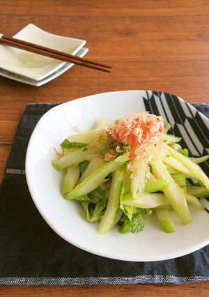 簡単＆ヘルシー和総菜☆セロリのおかか炒め-レシピのメイン写真
