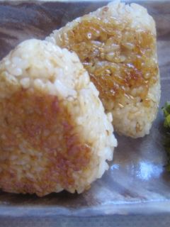 我が家の焼きおにぎり(*◡ฺܫ◕ฺ)✿ฺ-レシピのメイン写真