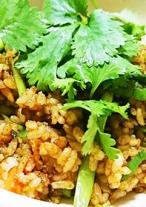 エスニックなカレーチャーハン-レシピのメイン写真