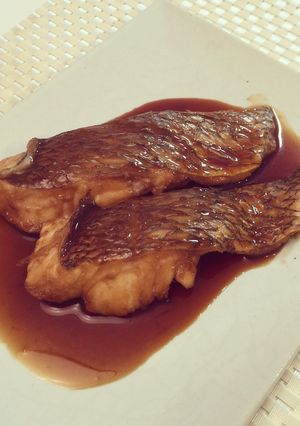 フライパンで魚の煮付け…嫁ぐ娘へ。-レシピのメイン写真
